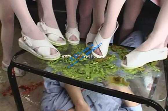 tomgjifdkhd.jpg