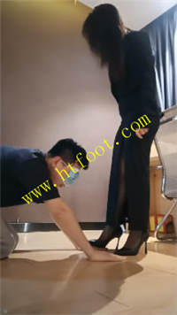 14bo1rfwsc4.jpg