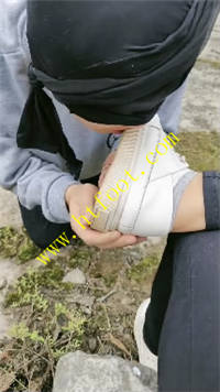 cxzw4iucmcf.jpg
