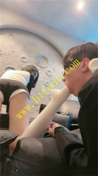 ueqkq2ga433.jpg