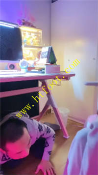 fln2fzxizca.jpg