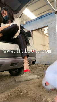 a3umc01rz1p.jpg