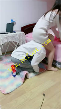 jp4licfebxw.jpg