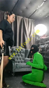 aqwpxiu2grl.jpg