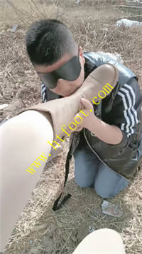 qxtxmbenqet.jpg