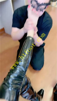 o2bcdugjunm.jpg