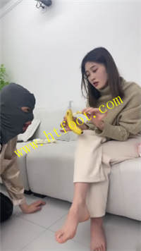 yl144hgibtk.jpg