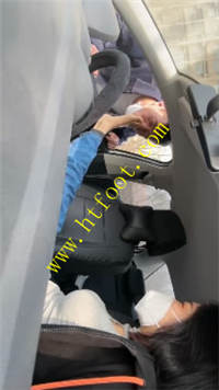 m1z2hzuval2.jpg
