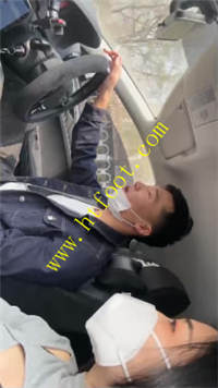 o2zl2crlrbf.jpg