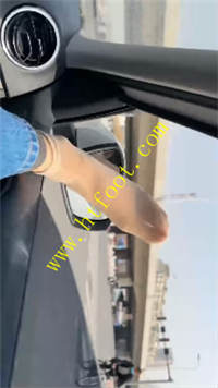 5vtlkkcrgop.jpg