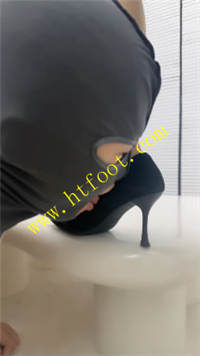 dmvbsxd1ylb.jpg