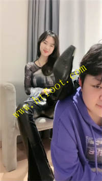 emaekl1uuqr.jpg