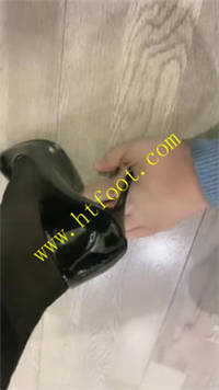 in5rrn2mw45.jpg