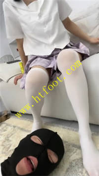 0yt10rmv2t2.jpg