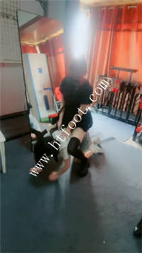 r3niqabntxg.jpg