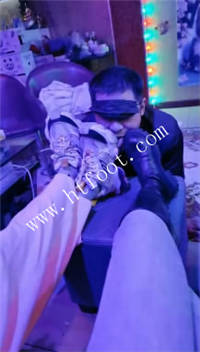 rcnyk13mctx.jpg