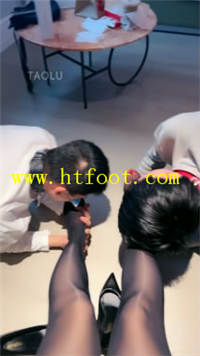 endy4dpg42r.jpg