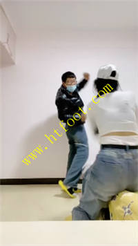 25aun14hpk4.jpg