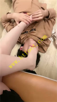 hlwl4fuu5x2.jpg