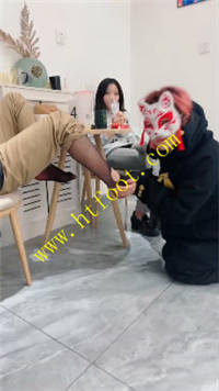 4wdocqlxl42.jpg