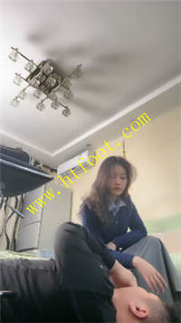 04nqrqkiaf0.jpg