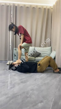 wazs3fwup30.jpg