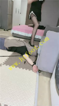 nob5jg1ezey.jpg