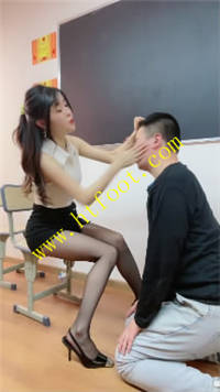 2xtkzykaotg.jpg