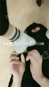 jeift2o5q2t.jpg