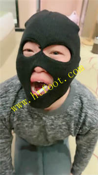ado5baipzk2.jpg