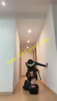 ah3uhm4aasq.jpg