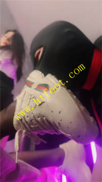 gwm05az15yf.jpg