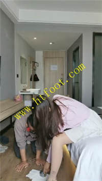 viz1uukm5t3.jpg