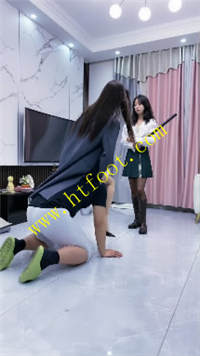x3qdpqysad1.jpg