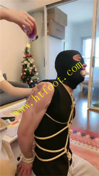 5a32bvggf1l.jpg