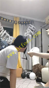 fepvjiarwh5.jpg