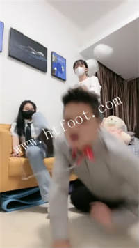 rkhhuyaf05t.jpg