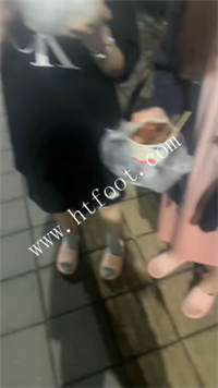 0dlh23lrbpi.jpg