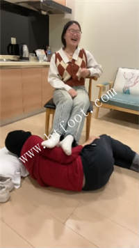 e4mck4okblb.jpg