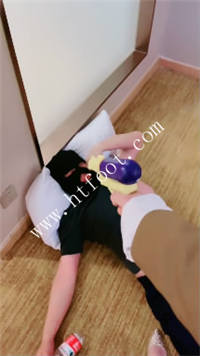 fn2lluv1bdt.jpg