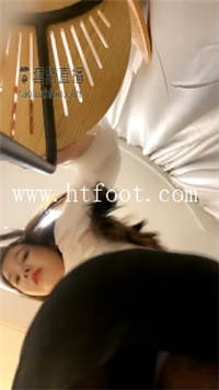 htk03gqdnbb.jpg