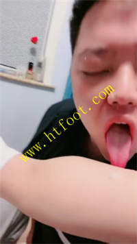 tnvdxac5l11.jpg