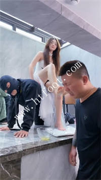 kewcrkclhnv.jpg