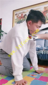 2uobx0gxdui.jpg