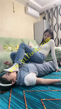 lefo5eirux3.jpg
