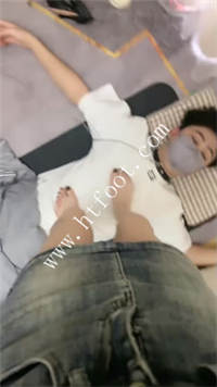 kxgkytlchd2.jpg