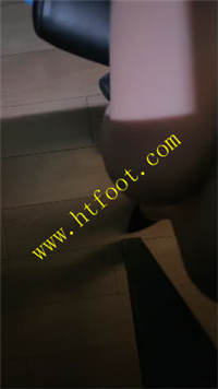 vze35gs2qco.jpg