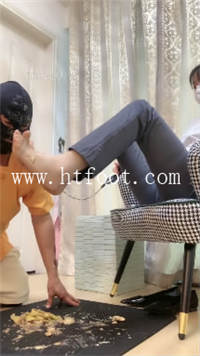 lp0i4eanh31.jpg