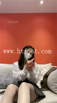 qf2t03zbphp.jpg