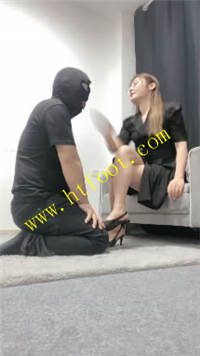w3cdw2b3fup.jpg